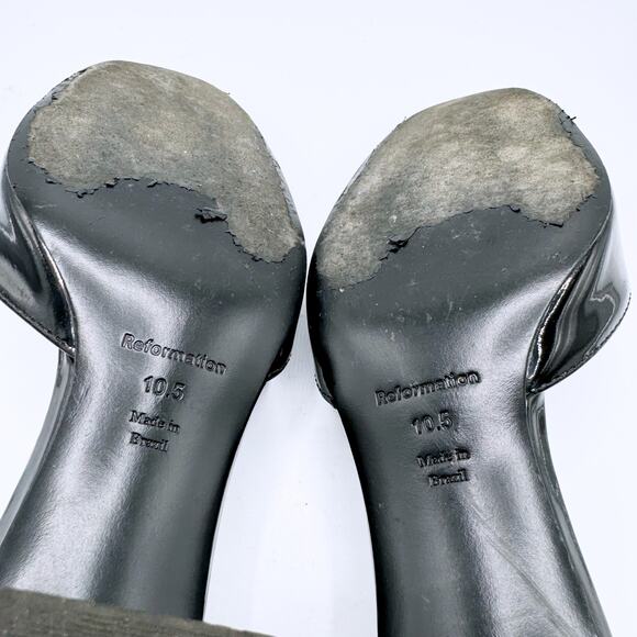 Reformation Mallori Closed Toe Heels - Picture 14 of 14